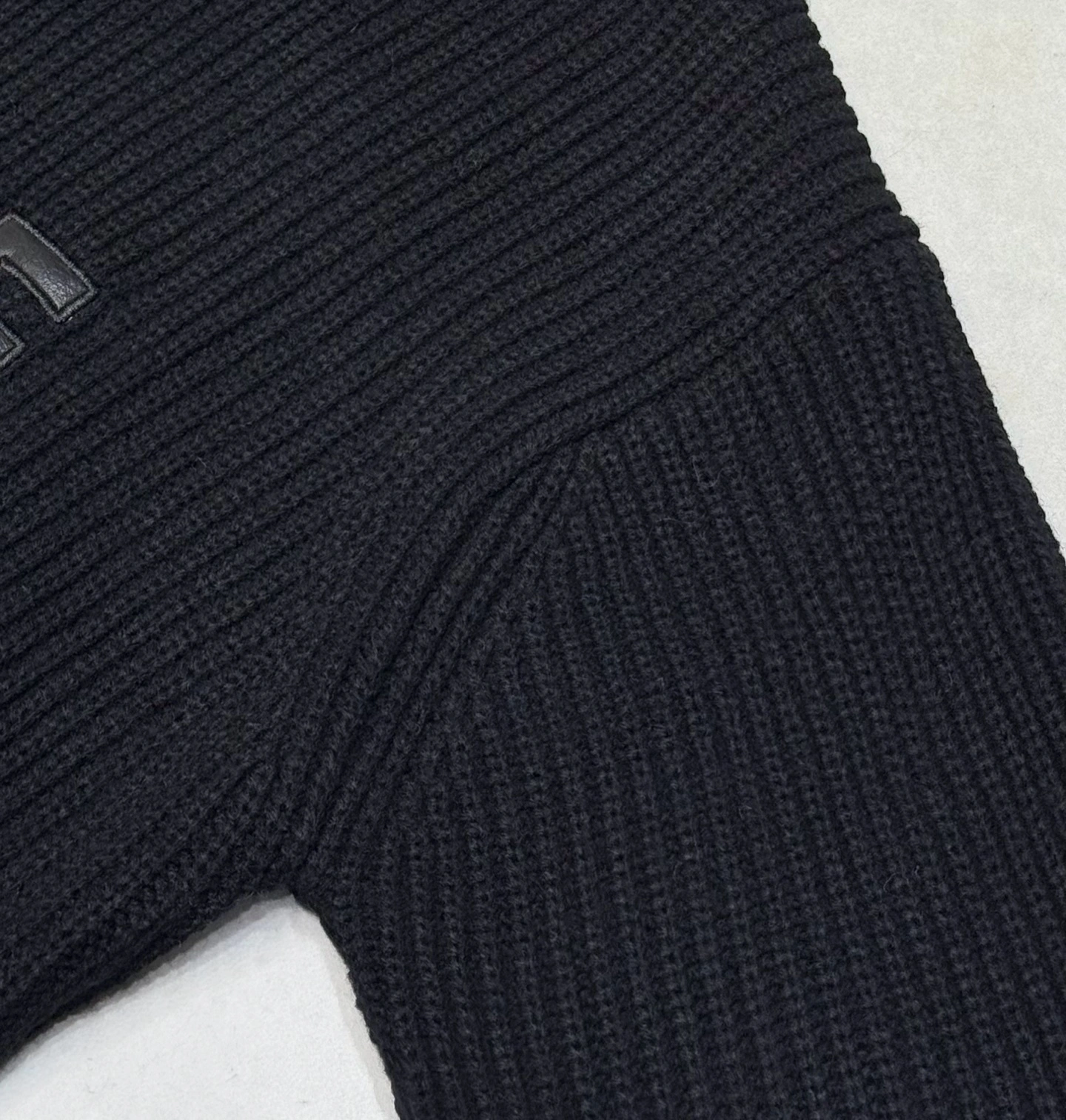 wg.luxury- 358i95 embroidery wool oversize item:E-F431J3031